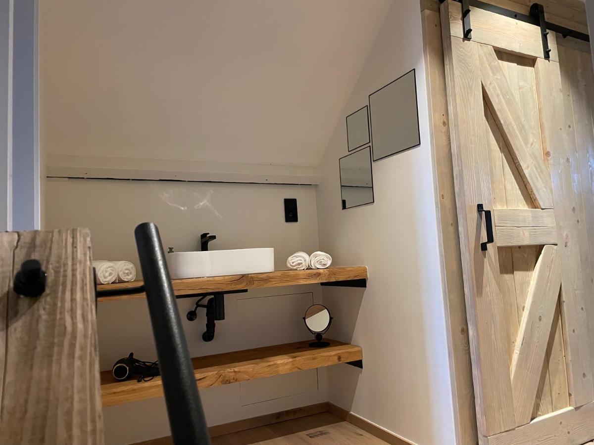 Het Koerhuis Kinrooi Eksteriør bilde